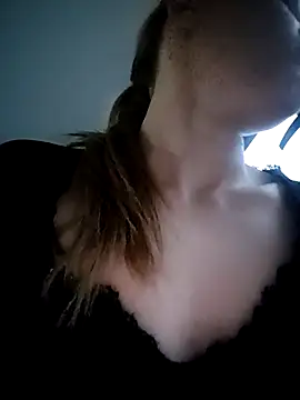 SandyCassie online show from May 9, 5:40 pm