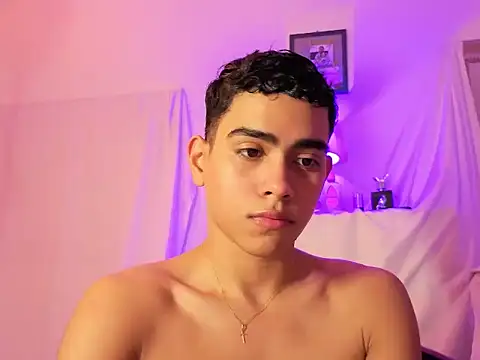 Yamilk101 online show from January 8, 11:51 pm