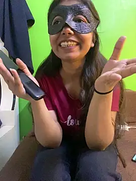 darkdoll007 online show from April 21, 9:15 am