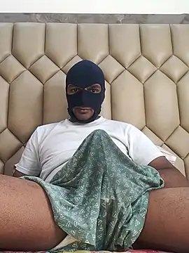 Mysterious Prince online show from December 2, 7:25 am