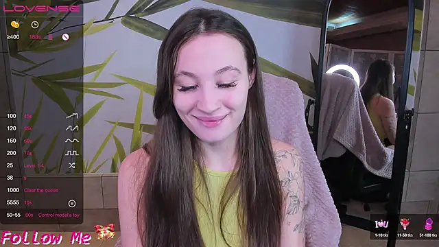 honeybuns lizzy online show from November 21, 12:32 am