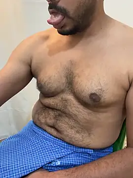 Handsome8677 online show from April 19, 8:24 am