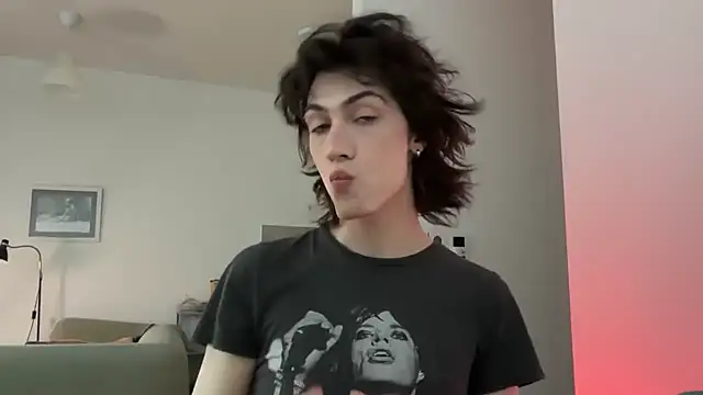 kira yoshika9e online show from March 12, 3:40 pm