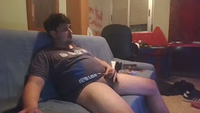 Snapshot of THEGLOBEZONEXXX chatting on January 15, 8:45 pm THEGLOBEZONEXXX online show from January 15, 8:45 pm