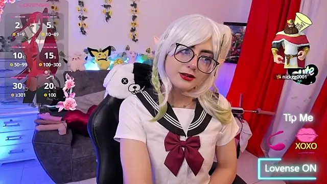 Noah Cherry online show from April 8, 2:33 am