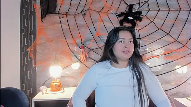 lilithst  online show from October 20, 8:53 pm