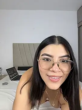 Julietalcl online show from February 19, 11:01 pm