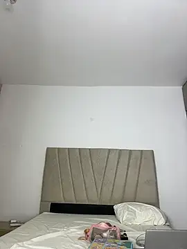 Julietalcl online show from March 22, 9:02 am