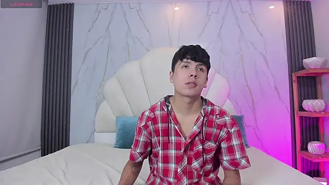 hoot booys  online show from March 20, 8:57 pm