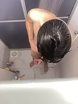 leozin01 online show from October 29, 12:18 pm