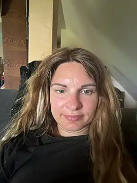 kinkysarahx online show from June 21, 10:18 am
