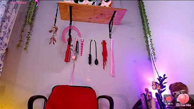 Violetafetish-dirty online show from February 22, 10:19 pm