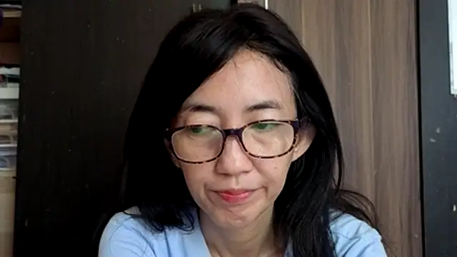 Snapshot of princessD077 chatting on July 17, 3:57 am princessD077 online show from July 17, 3:57 am