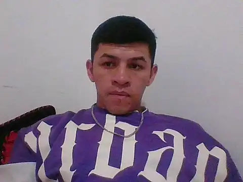 Snapshot of DenotedCattle97 chatting on October 22, 8:08 pm DenotedCattle97 online show from October 22, 8:08 pm