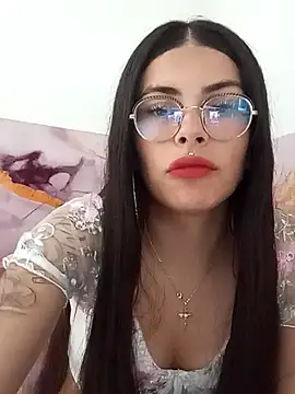 kaileyrivers online show from April 16, 7:25 pm