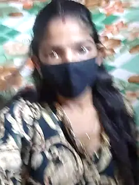 Itz Aisha   online show from July 4, 4:51 am