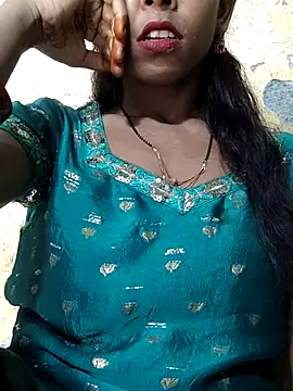 Itz Aisha   online show from July 10, 10:51 am