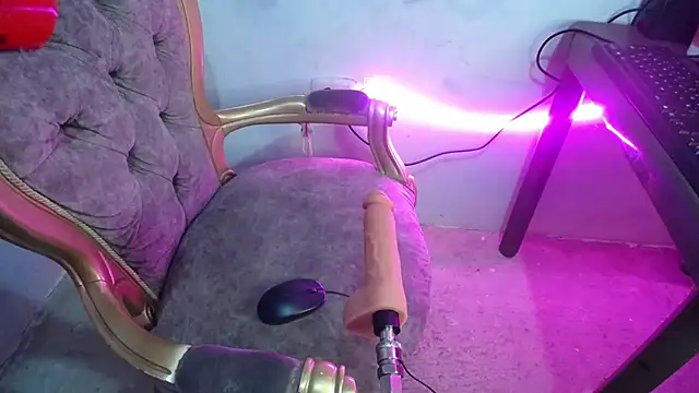 lazzy6565 online show from March 26, 7:03 am