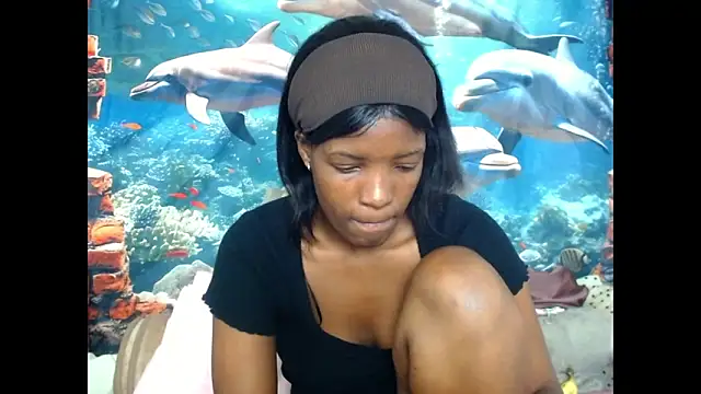Snapshot of AfricanBarbiee69 chatting on May 26, 11:39 am AfricanBarbiee69 online show from May 26, 11:39 am