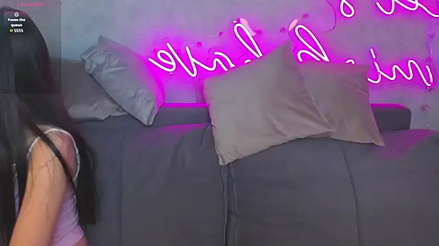 Snapshot of Eva_Mayers chatting on November 13, 1:15 am Eva Mayers online show from November 13, 1:15 am