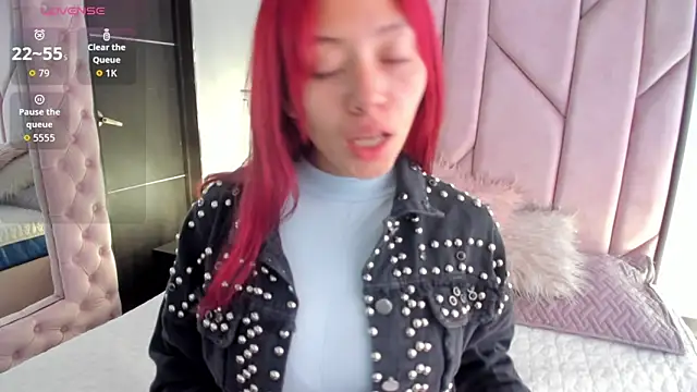 Snapshot of melanie_roux__ chatting on November 5, 11:54 am melanie roux online show from November 5, 11:54 am