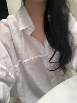 Minhee22 online show from November 11, 5:35 pm