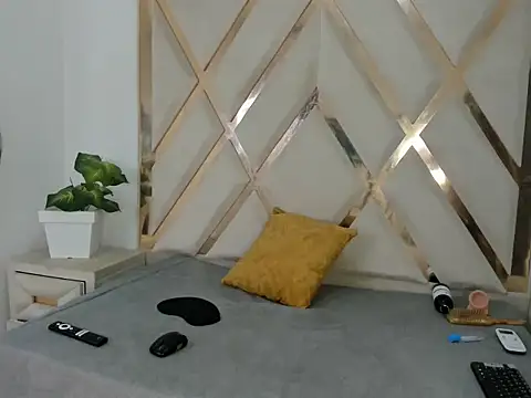 Snapshot of valentinaasm chatting on November 1, 1:24 pm valentinaasm online show from November 1, 1:24 pm