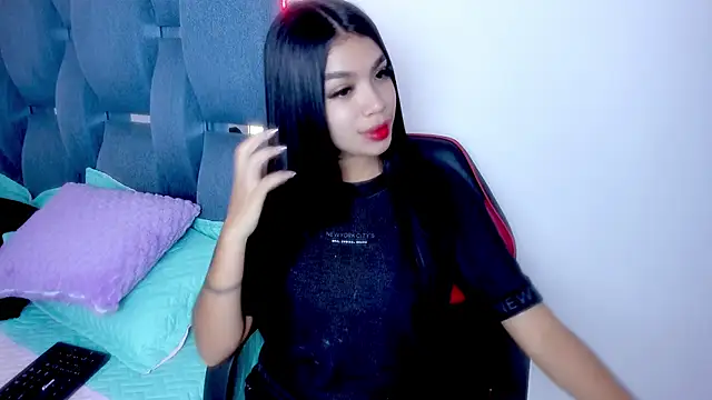 tifanymonroe online show from February 22, 1:42 pm