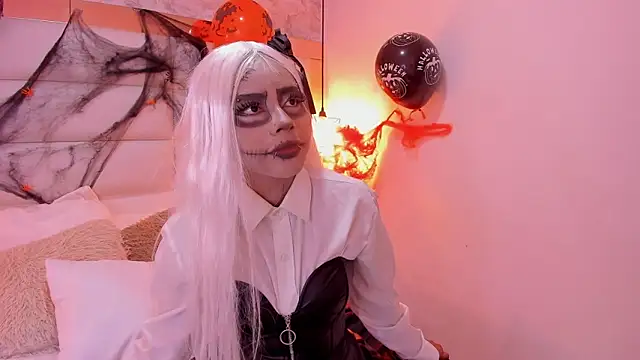 Sofia clk online show from November 1, 3:52 am