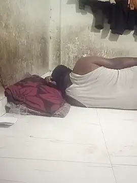 RNlov online show from February 12, 3:40 pm