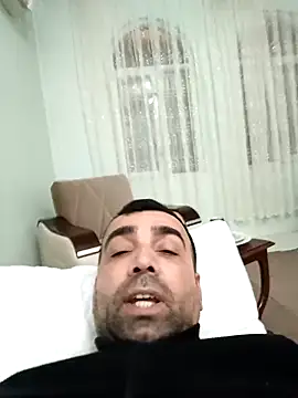 Bugattiveyron1 online show from April 28, 8:36 pm