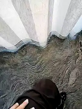 Snapshot of sexydeaChanel chatting on March 31, 9:10 am sexydeaChanel online show from March 31, 9:10 am