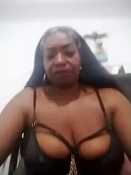 laseducida online show from March 30, 4:24 am