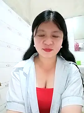 lisa-bae00 online show from March 29, 12:38 pm