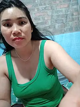Snapshot of Bear_bear0 chatting on June 26, 10:36 pm Bear bear0 online show from June 26, 10:36 pm
