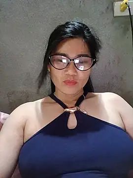 Snapshot of Bear_bear0 chatting on July 18, 9:46 am Bear bear0 online show from July 18, 9:46 am