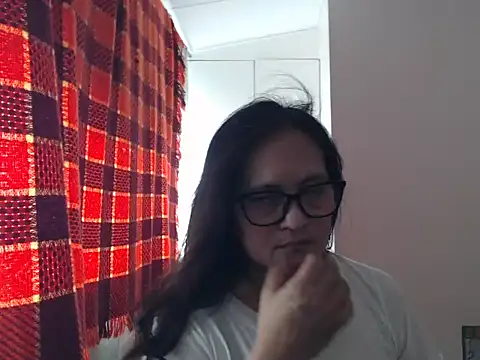 Kinkybela2025 online show from May 25, 12:16 am