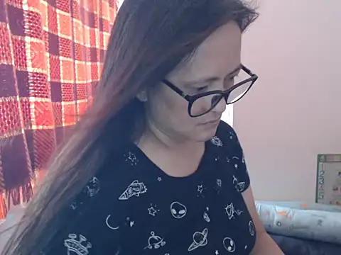 Kinkybela2025 online show from May 27, 2:19 am
