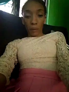 YAILIN 04 online show from July 4, 8:37 pm