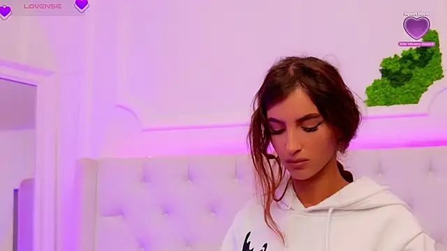 ElisaCharm online show from April 15, 3:57 am