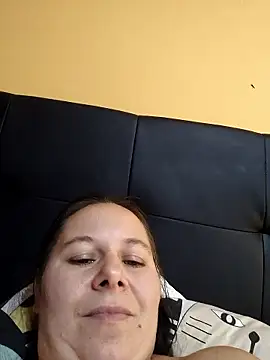 Snapshot of anays_dirtyshow chatting on January 7, 9:39 pm anays dirtyshow online show from January 7, 9:39 pm