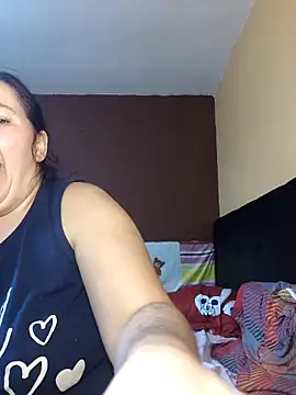 Snapshot of anays_dirtyshow chatting on March 2, 12:01 pm anays dirtyshow online show from March 2, 12:01 pm