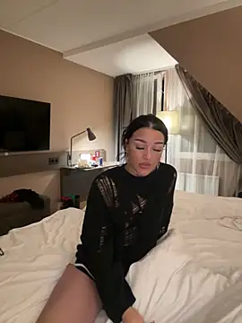 Gabbyys online show from November 25, 11:49 pm