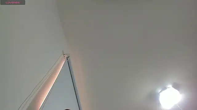 mirandaduboiss online show from November 12, 5:13 pm