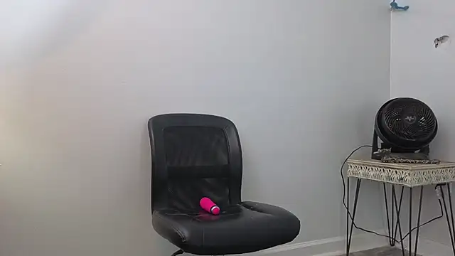 daddysprincess731 online show from February 10, 3:43 am