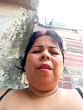 Snapshot of mother2-divorced chatting on June 13, 1:31 pm mother2-divorced online show from June 13, 1:31 pm