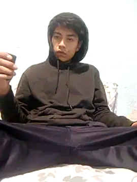 Snapshot of 666Daemon666 chatting on December 16, 9:14 am 666Daemon666 online show from December 16, 9:14 am