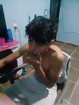 Snapshot of 666Daemon666 chatting on January 9, 7:00 am 666Daemon666 online show from January 9, 7:00 am