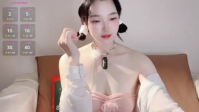 upoo7lt online show from March 30, 2:01 am