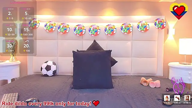 Snapshot of AngelicaMason chatting on July 7, 8:24 pm AngelicaMason online show from July 7, 8:24 pm